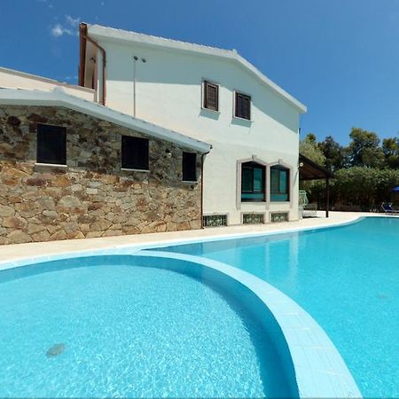Appartamento Gli Ontani Cala Liberotto Exteriör bild