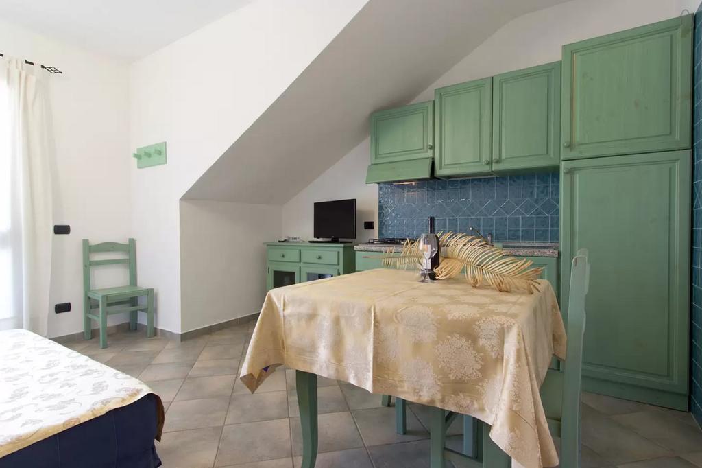 Appartamento Gli Ontani Cala Liberotto Exteriör bild