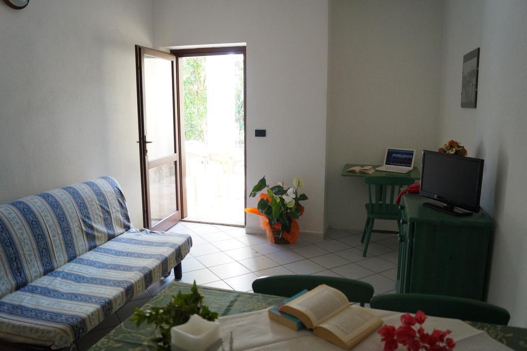 Appartamento Gli Ontani Cala Liberotto Rum bild