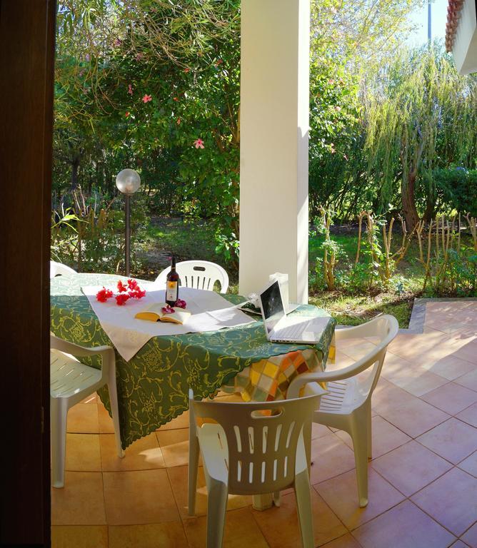 Appartamento Gli Ontani Cala Liberotto Exteriör bild