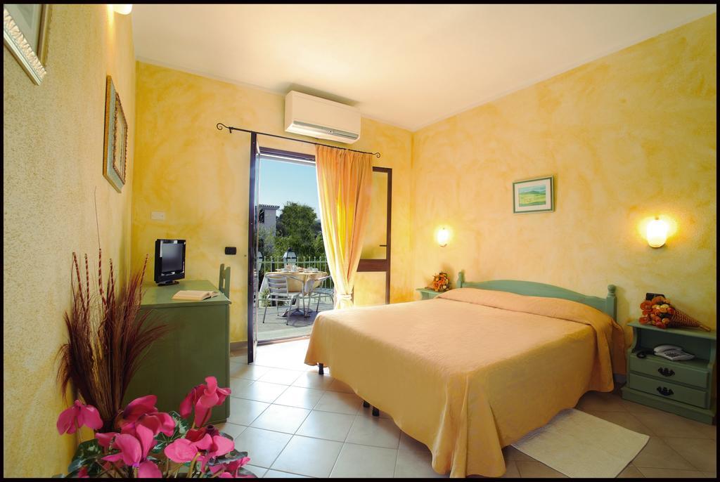 Appartamento Gli Ontani Cala Liberotto Rum bild