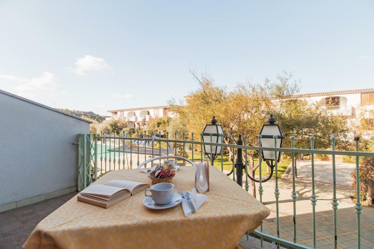 Appartamento Gli Ontani Cala Liberotto Exteriör bild
